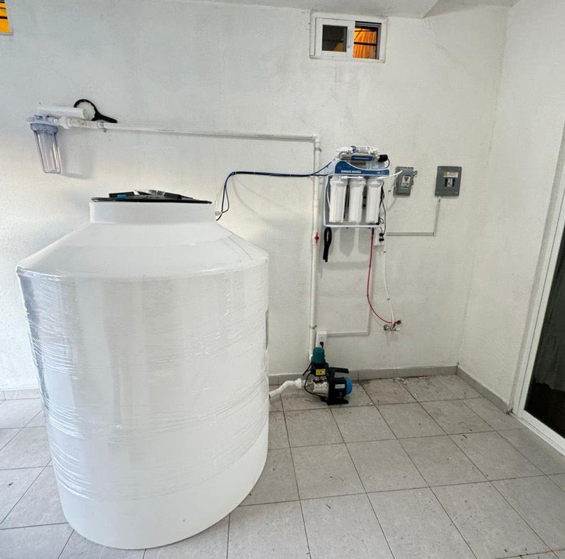Sistema TechPure Vending RO-400 diseñado para ofrecer agua purificada de la más alta calidad con tecnología de ósmosis inversa en 8 etapas